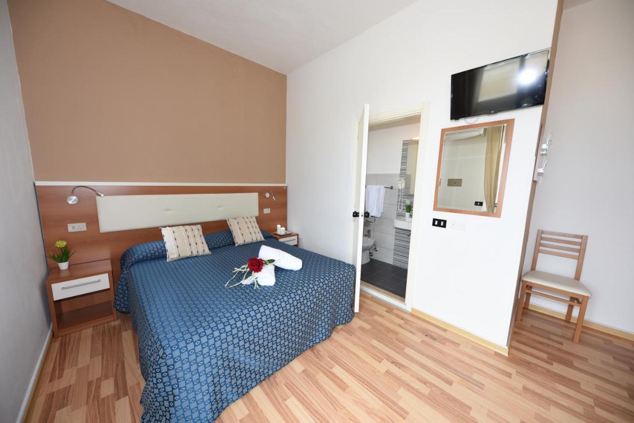 Miramare Inn Hotel Marotta Luaran gambar